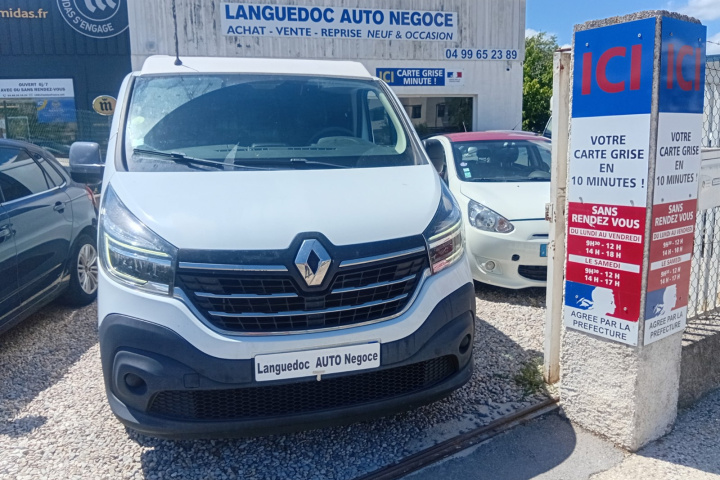 RENAULT TRAFIC FOURGON