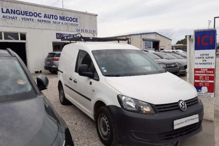 VOLKSWAGEN CADDY VAN